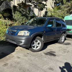 2005 Mazda Tribute
