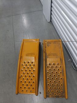 Ramps for cars