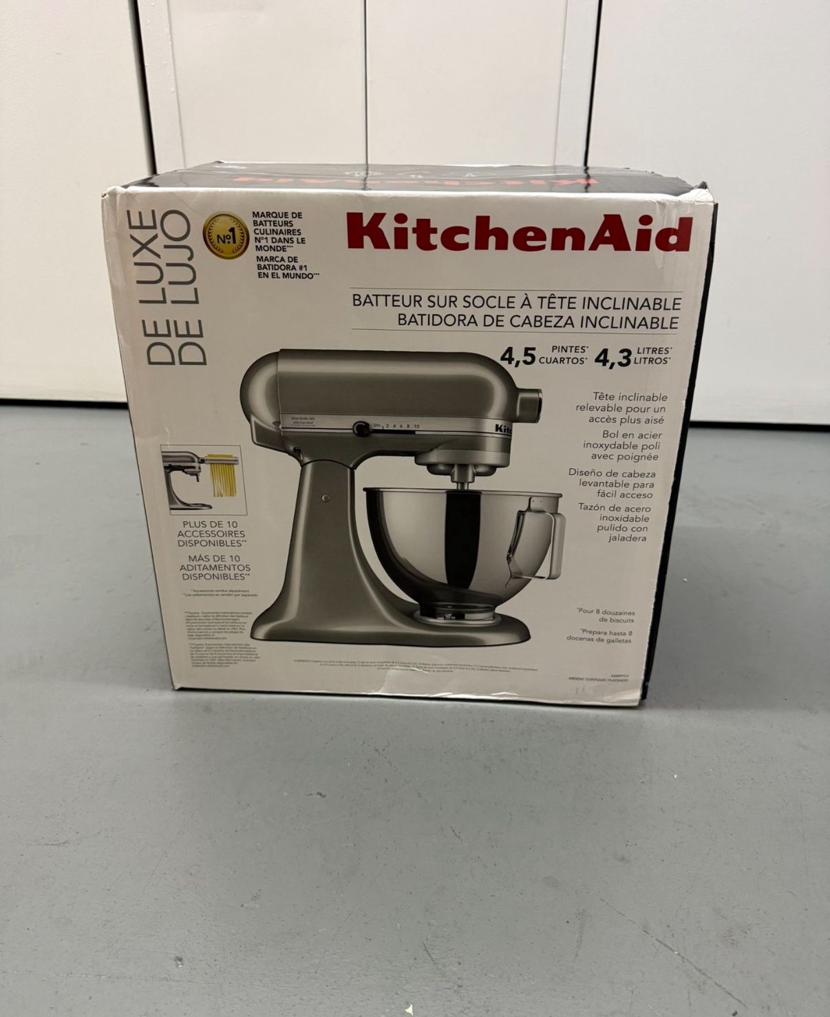KitchenAid Deluxe 4.5 Stand Mixer - Silver