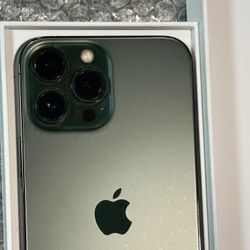 iPhone 13 PRO MAX UNLOCKED Alpine Green 
