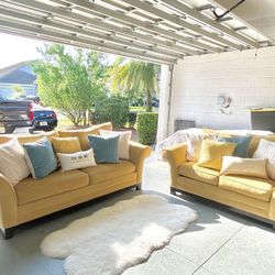 Sofa & Loveseat 