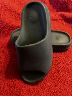 Yeezy Sandal Unisex