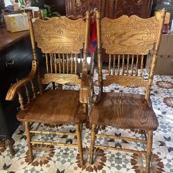 Dining Room Table With 6 Solid Wood Chairs