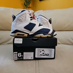 AIR JORDAN 6 RETRO