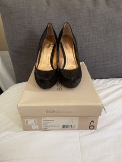 BCBG high Heels New