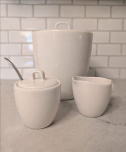 Starbucks Ceramic Coffee Storage Container with Matching Cream and Sugar Set