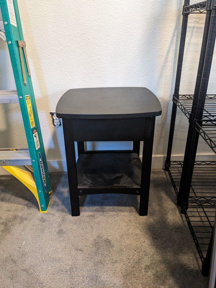 Black End table / Coffee Table 