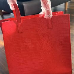 Ted Baker Purse. Brand New. Never Used.