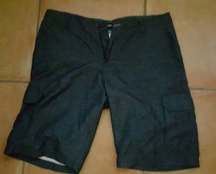 34 men's shorts