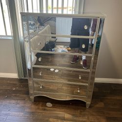 New Mirrored Chest W Crystal Knobs.  Free Delivery!