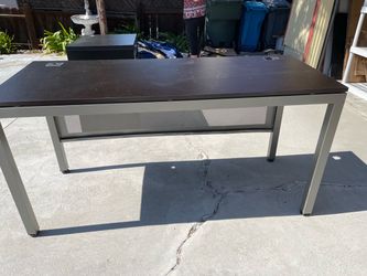 Downtown Office Desk…