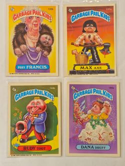 (4) VINTAGE 1986 TOPPS . GARBAGE PAIL KIDS CARD LOT .