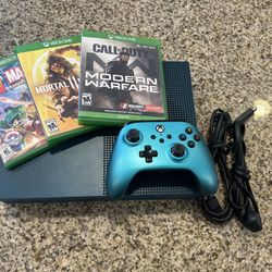 Deep blue Xbox one s Bundle