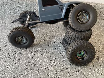 Vanquish stance Crawler RC