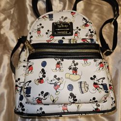 Disney Loungefly Mickey Mouse Mini Backpack