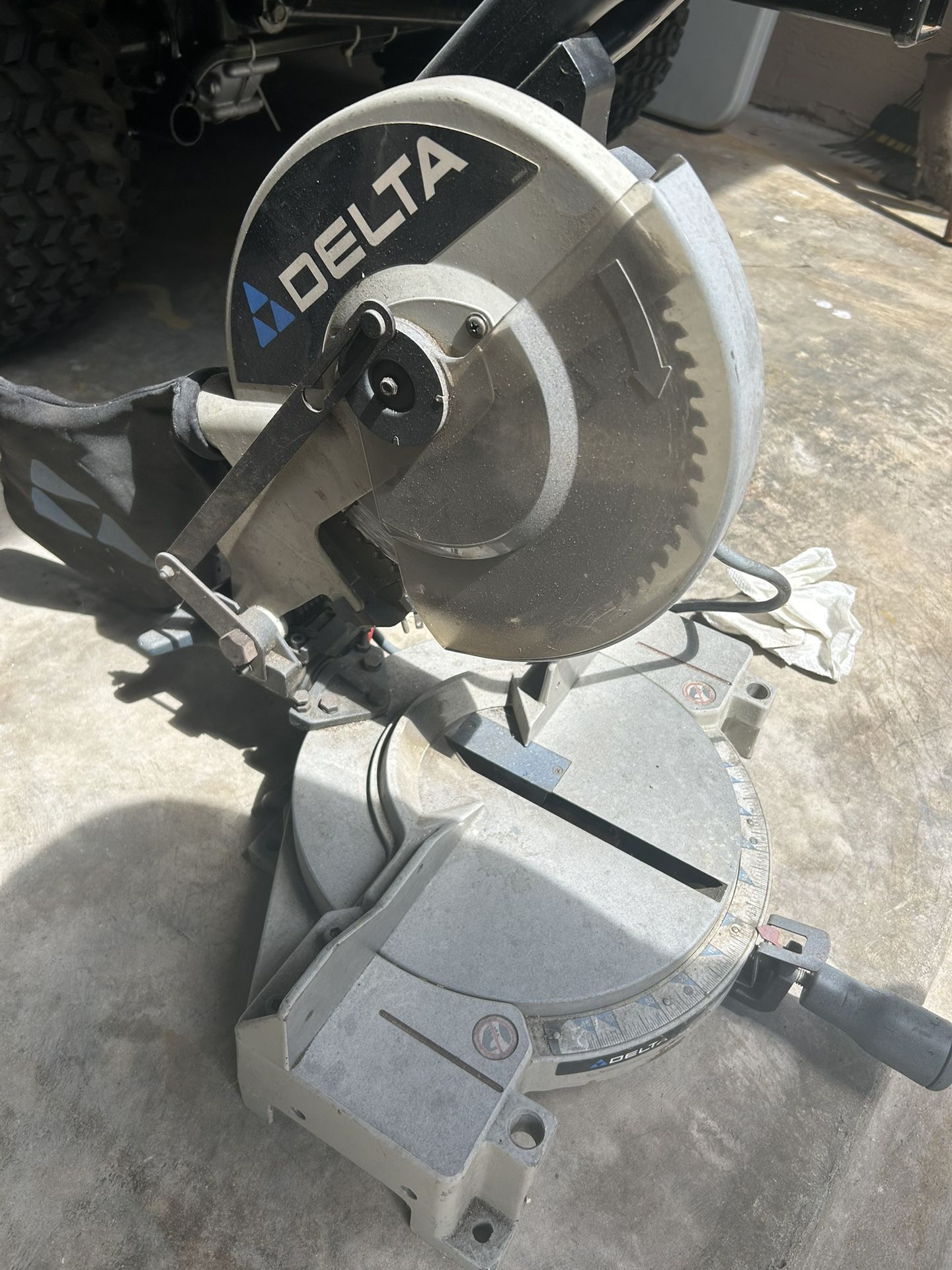 Delta Circular Saw 
