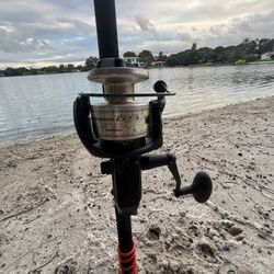 🎣 Preowned Shimano Baitrunner 4500B Reel & Preowned Penn Slammer 7FT 12-20LB Rod 🔥 