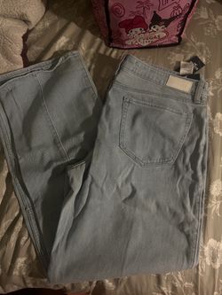 HOLISTER JEANS