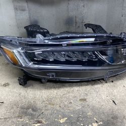 2018 2019 2020 2021 Honda Accord Right Passenger Side Headlight OEM