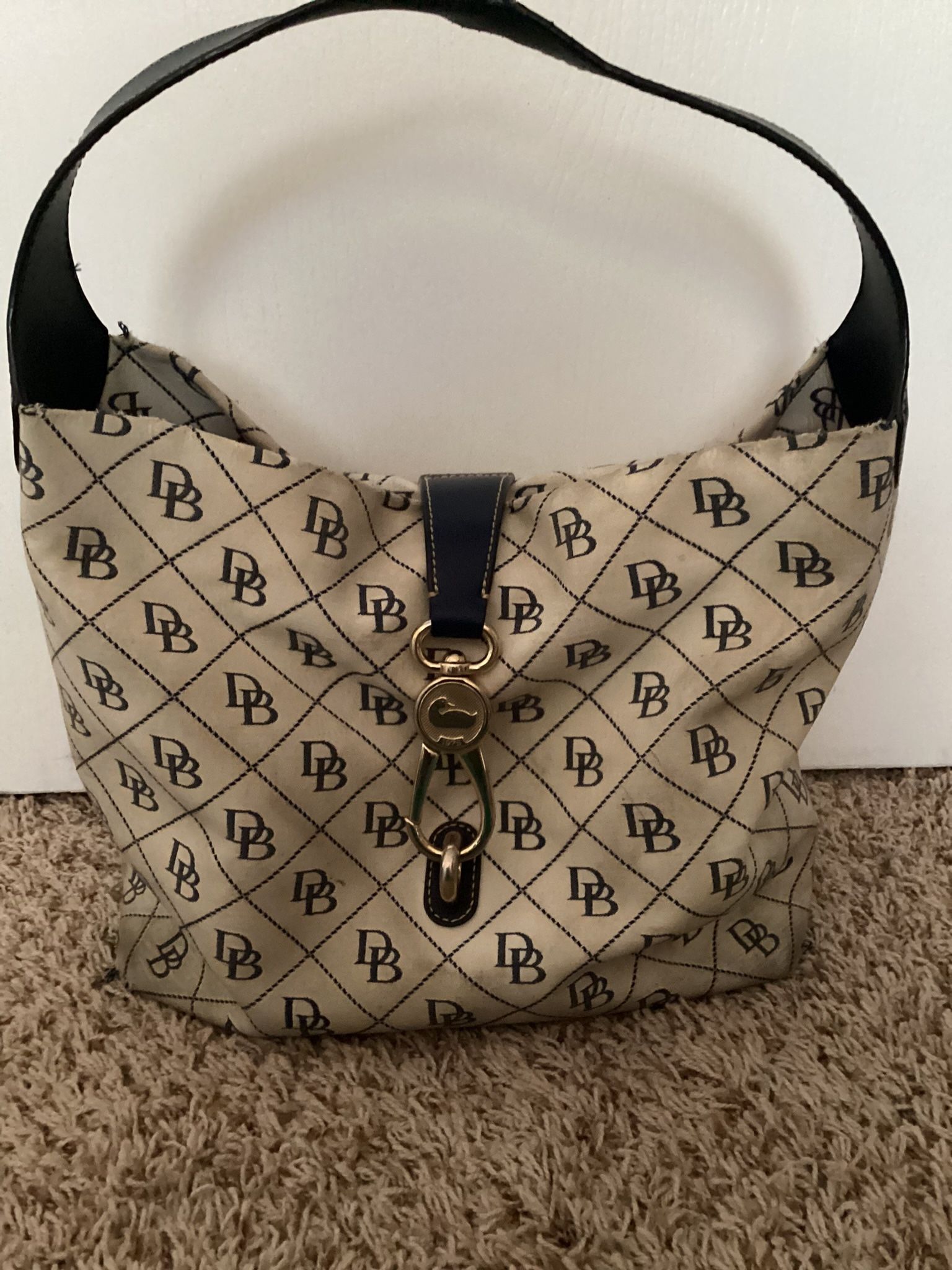 Dooney And Bourket Hobo Bag