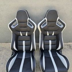Universal Racing Seats