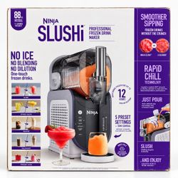 Ninja Slushi Professional Frozen Drink Maker - New