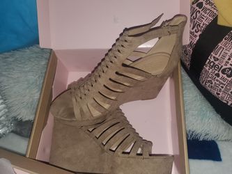 New Heels Size 11