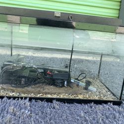 Medium Fish Tank with Accessories