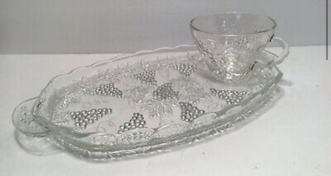 Anchor Hocking Grape Pattern