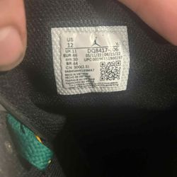 Jordan 1 Mid SE Christmas Size 12 