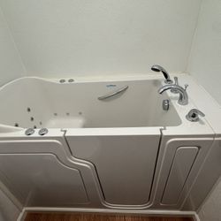 Safe Step Walk-in Tub