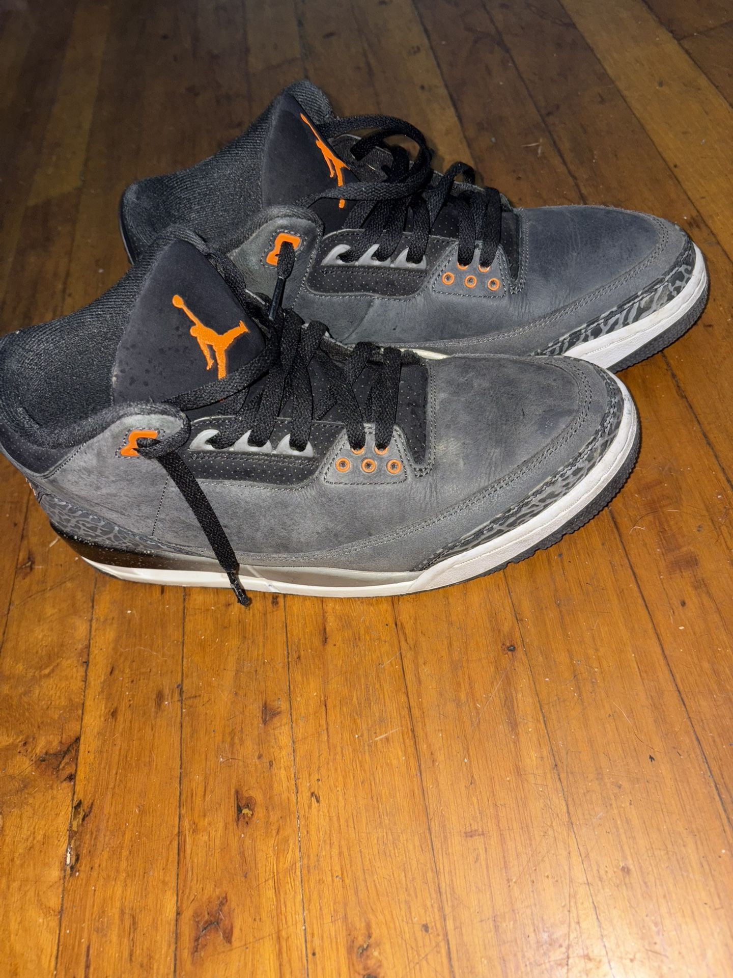 Jordan 3 Retro “ Fear “ Size 12