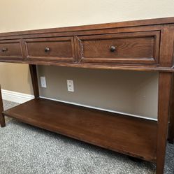 Console Table With drawers 35x60