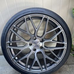 Rims And Tires 245/35R20