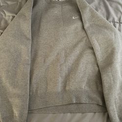 Nike Solo Swoosh Men's Fleece Crewneck