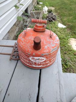 Brookins Galvanized Gas Can
