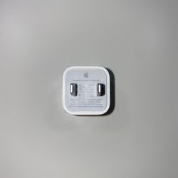 Genuine Apple 5W USB Power Adapter