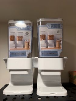 Cereal dispenser