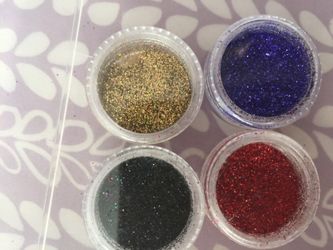 Glitters