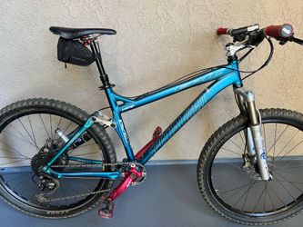 Specialized Epic mountain bike