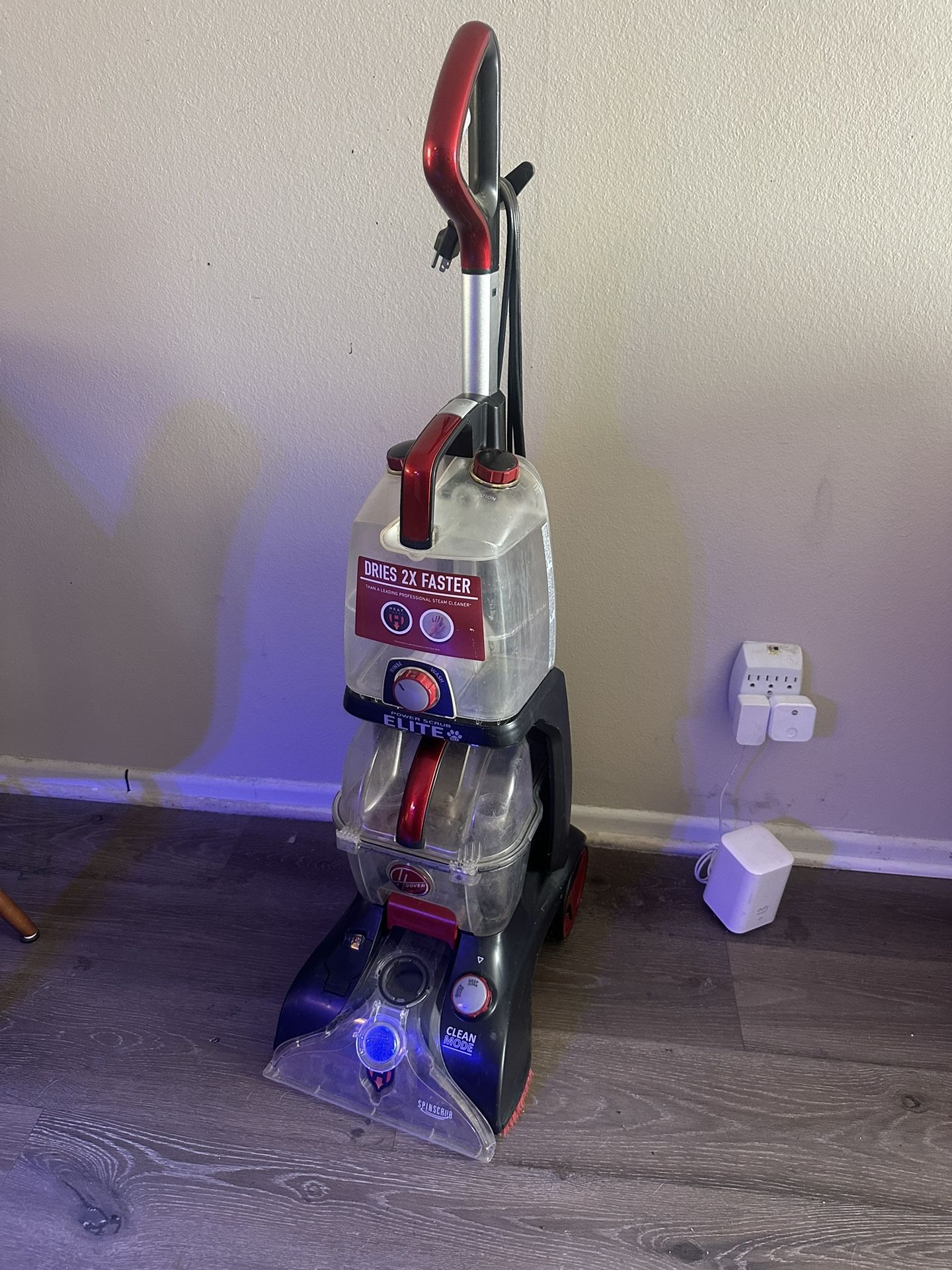 Hoover Carpet Shampooer