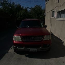 2002 Ford Explorer