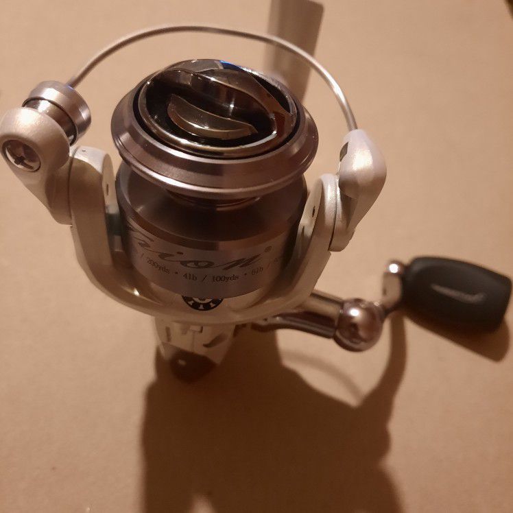 Pflueger Trion Spinning Reels Fishing Reel - 30 - Brand New, Never Even Had Line On It.