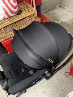 Nuna Car seat