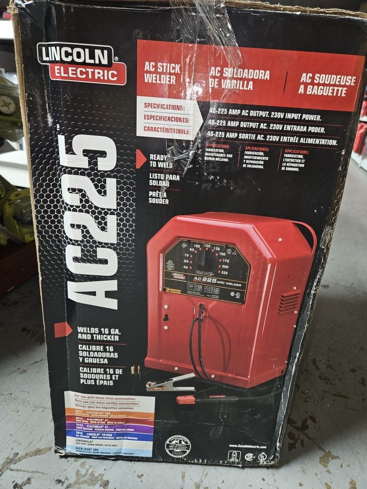 LINCOLN ELECTRIC AC STICK WELDER NEW