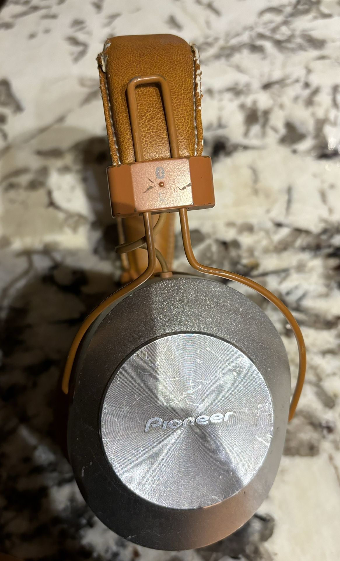 PIONEER High res Dynamic Sealed Type Bluetooth Headphones SE-MS7BT-T(Brown)
