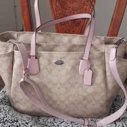 Pañalera coach rosa new arrivals