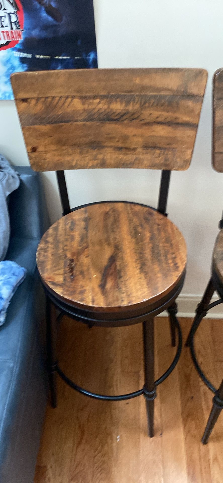2 Vintage Looking Bar Stools With Backs