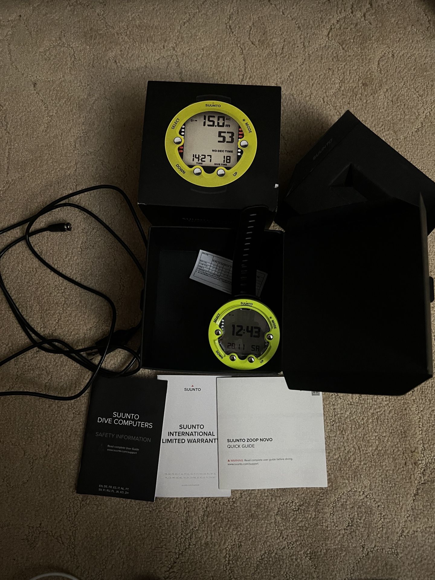 Sunto Zoop Novo Dice Computer Watch Lime. Negotiable