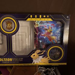 Jolteon Vmax Premium Collection Jumbo Card And Pin 
